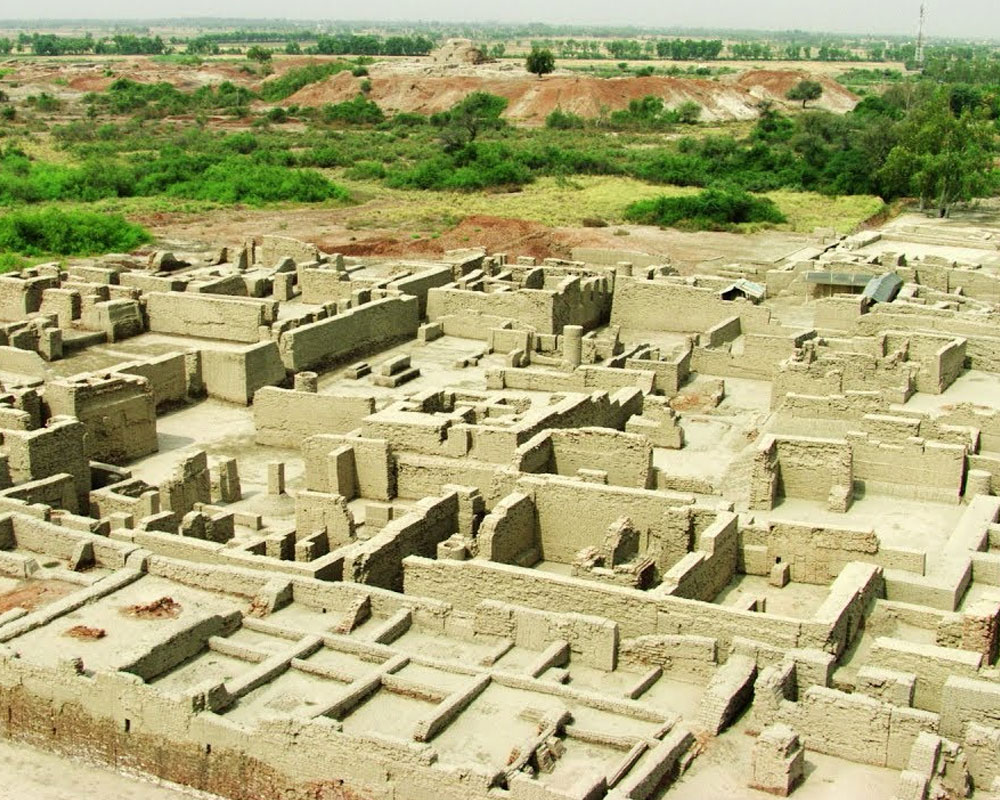 Places to visit in SIndh: Mohenjo-Daro