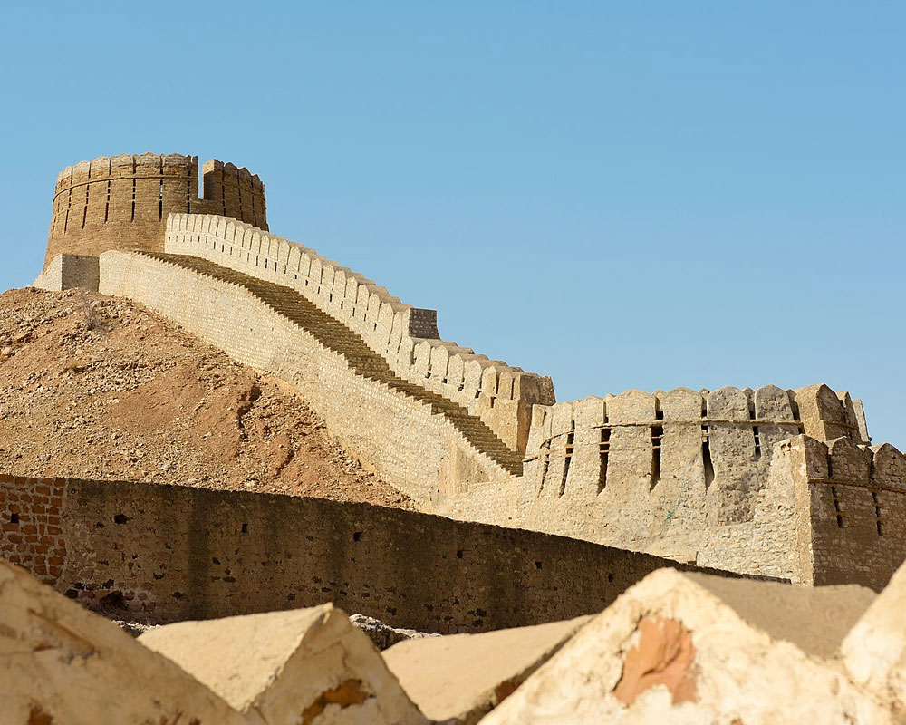 Places to visit in SIndh: Ranikot-Fort