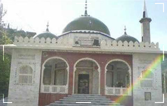 Shrine-(Darbar)-Of-Sakhi-Saidan-Shah-Shirazi-(Choa-Saidan-Shah