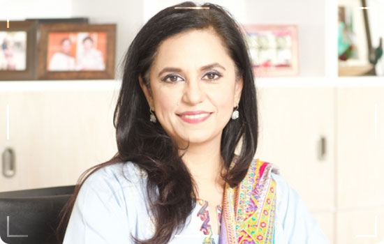 Powerful Business Ladies: Roshaneh-Zafar