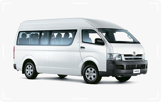 Toyota-Hiace-Grand-Cabin