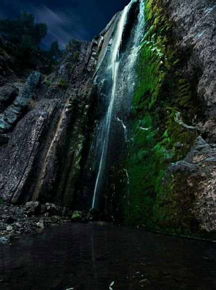 Dhani Noseri Waterfall