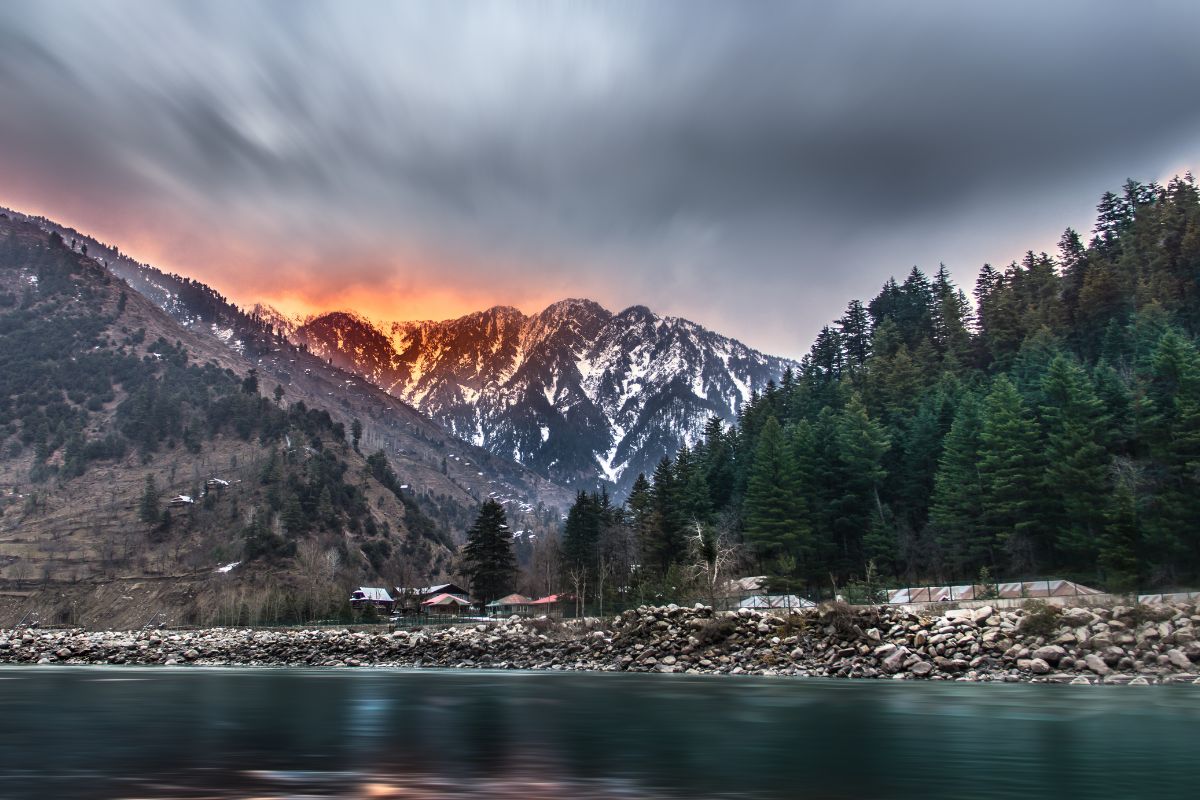 Top 10 Places in Neelum Valley You Must Visit : Toli Peer - Pakistan Tour and Travel