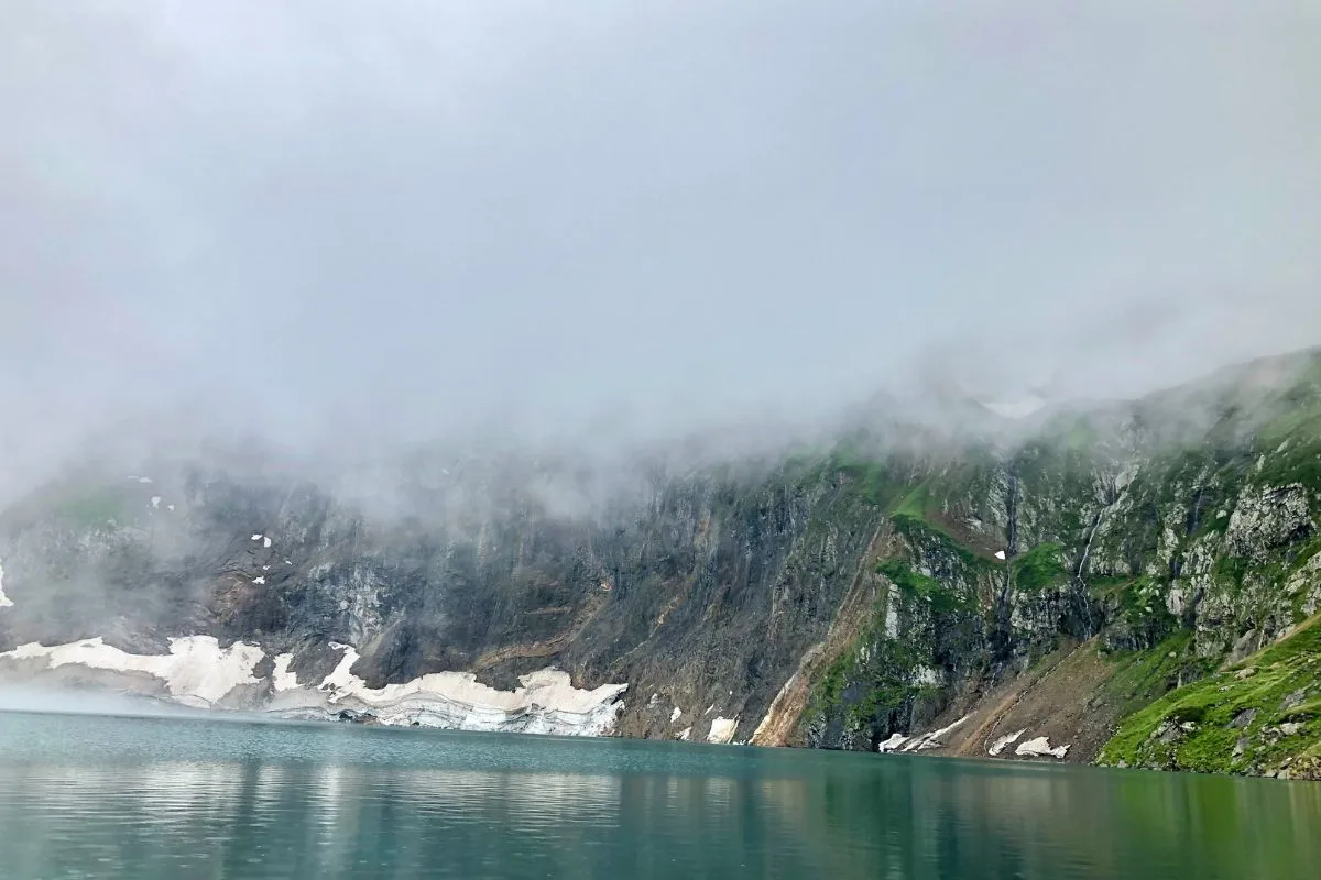Top places of Azad Kashmir: Banjosa Lake