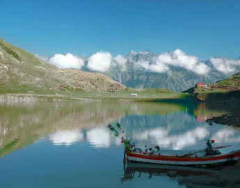 Shogran kaghan Murree Tour Packages available in Winters mostly 2023-24