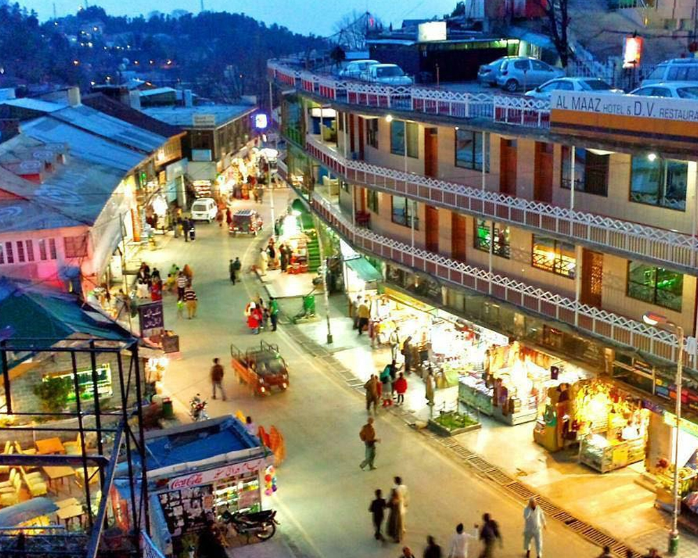 Places To Visit in Murree: The-Mall-Road