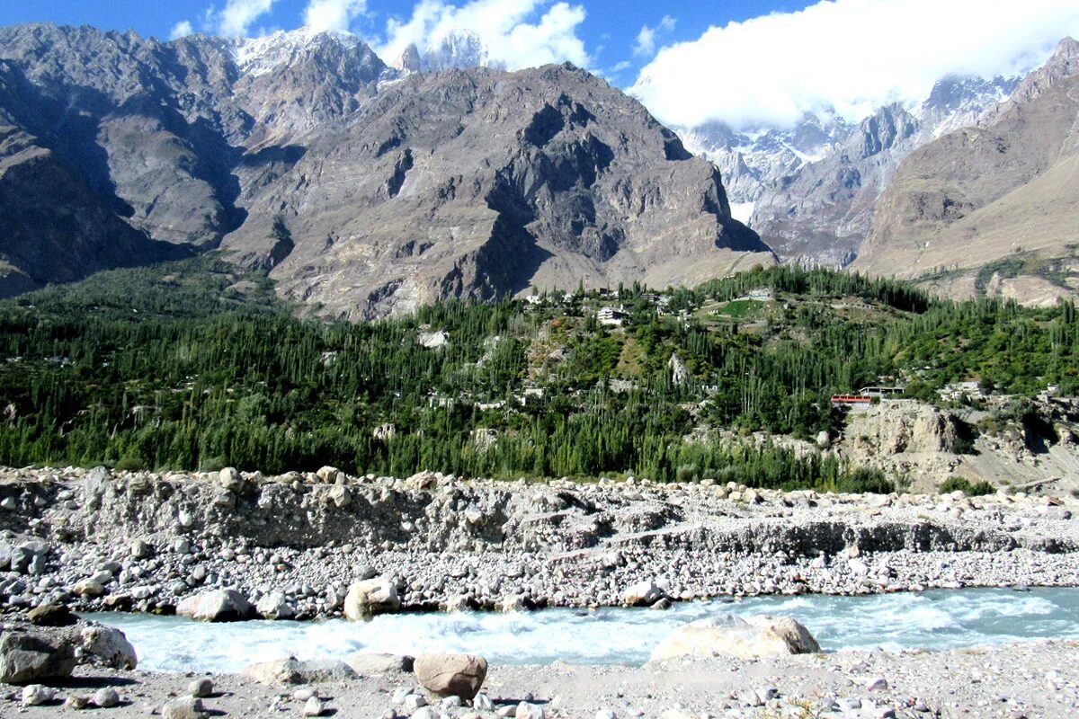 Top Places To Visit in Hunza Valley - Wadi e Misgar - Pakistan Tour n Travel