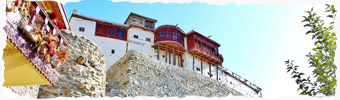 Baltit Fort in Hindu Kush Tour Packages