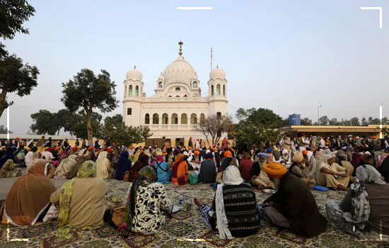 Pakistan India Border Tourism Kartarpur Pass and Sikh Community Image 1