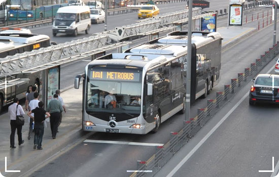 Istanbul Metrobus