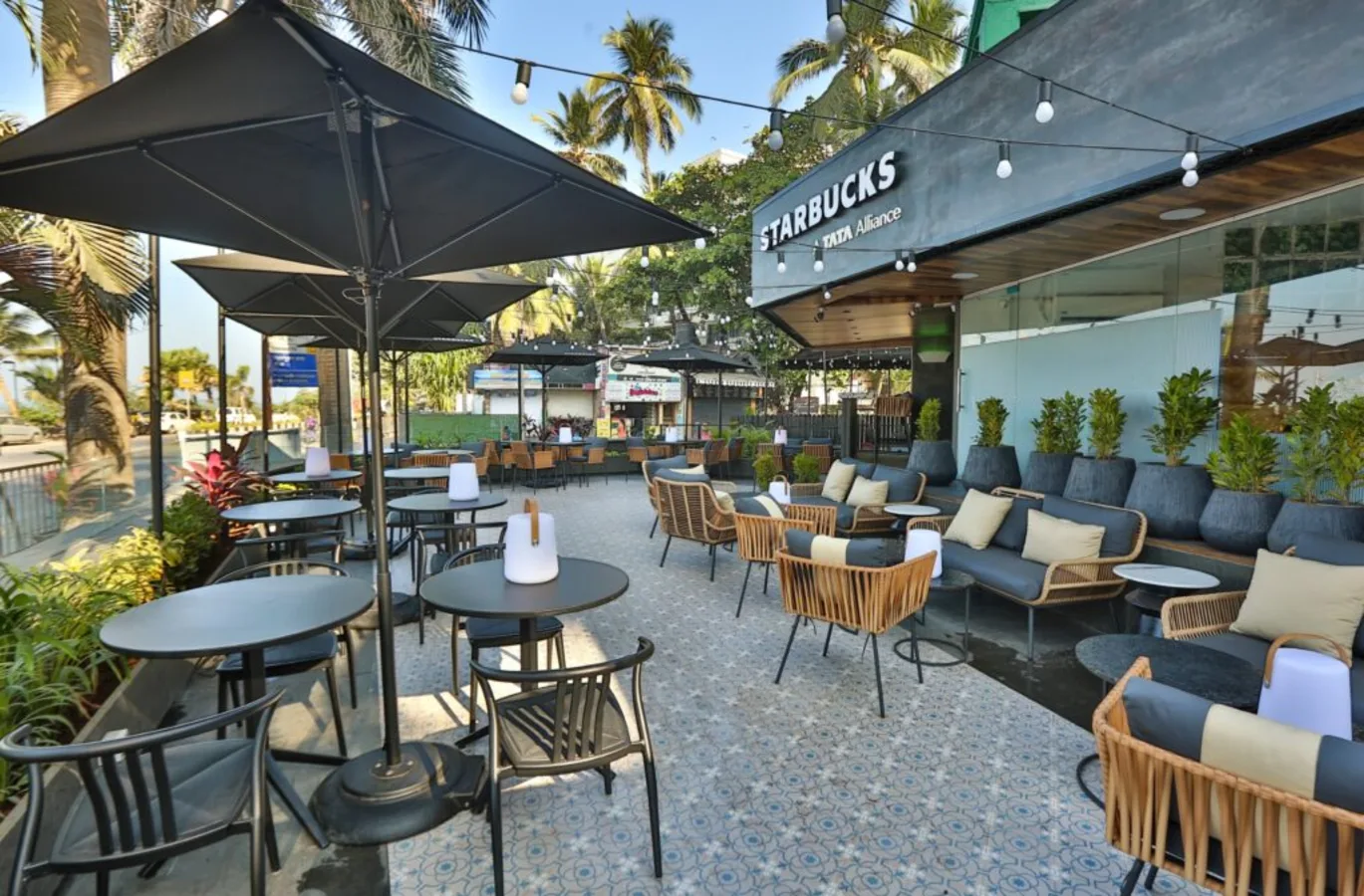 Unique Starbucks Stores Around the World: Cater Road Mumbai
