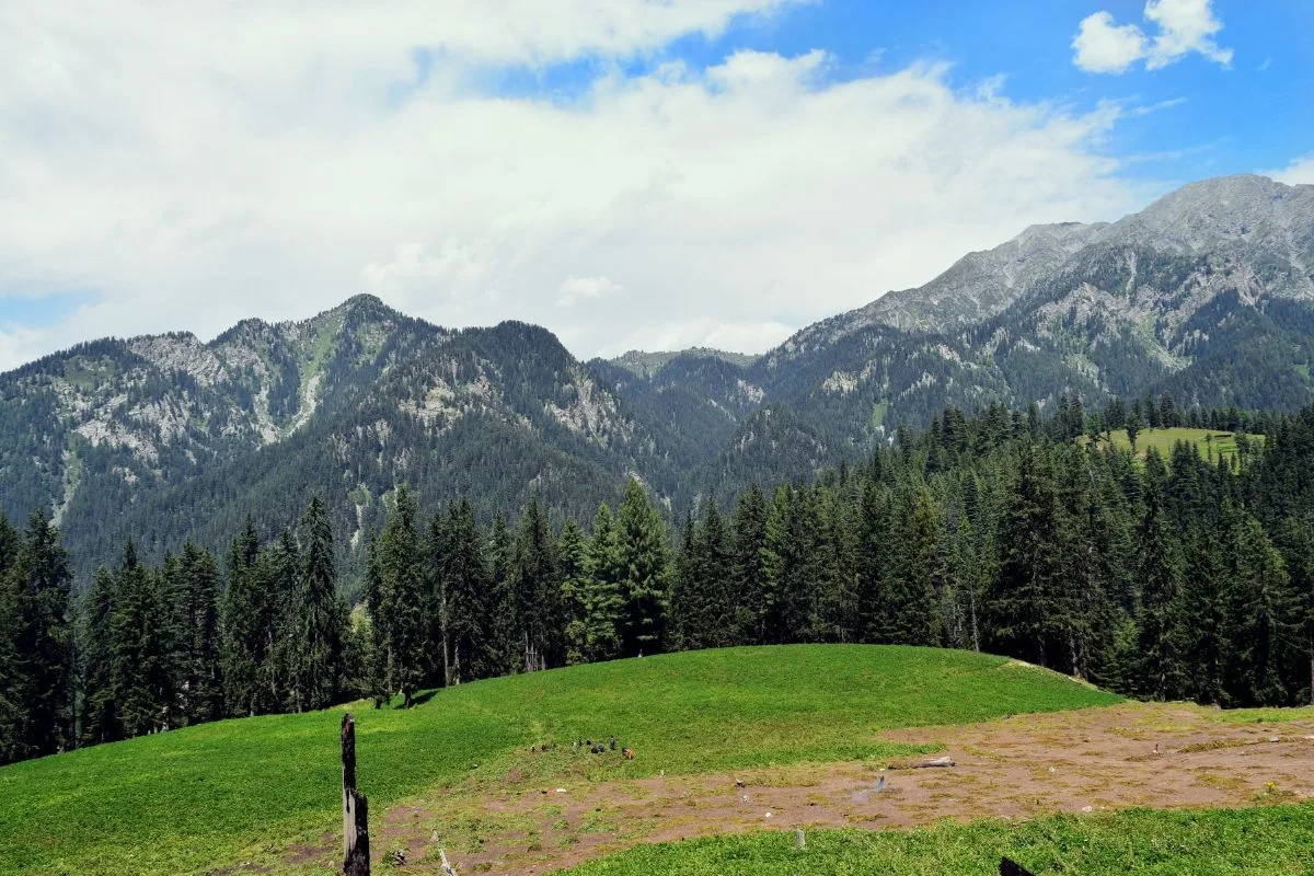 Valleys For Cycling Tours In Pakistan: Best Valleys To Explore 3 Unveiling Pakistan’s Top Valleys For Cycling Tours: Explore the Best Valleys!