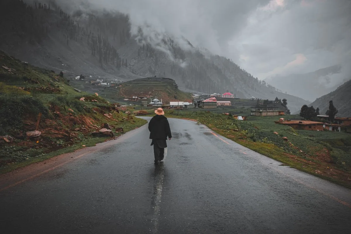 Valleys For Cycling Tours In Pakistan: Best Valleys To Explore 9 Unveiling Pakistan’s Top Valleys For Cycling Tours: Explore the Best Valleys!