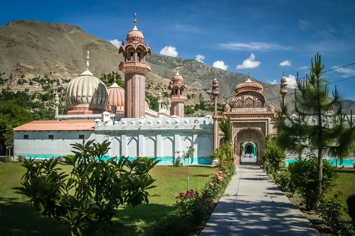 Family Places In Pakistan- Family Vacations in Pakistan