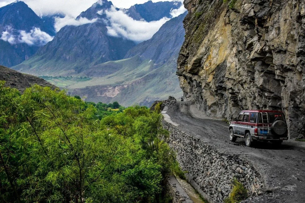 Family Places In Pakistan- Family Vacations in PakistanFamily Places In Pakistan- Family Vacations in Pakistan