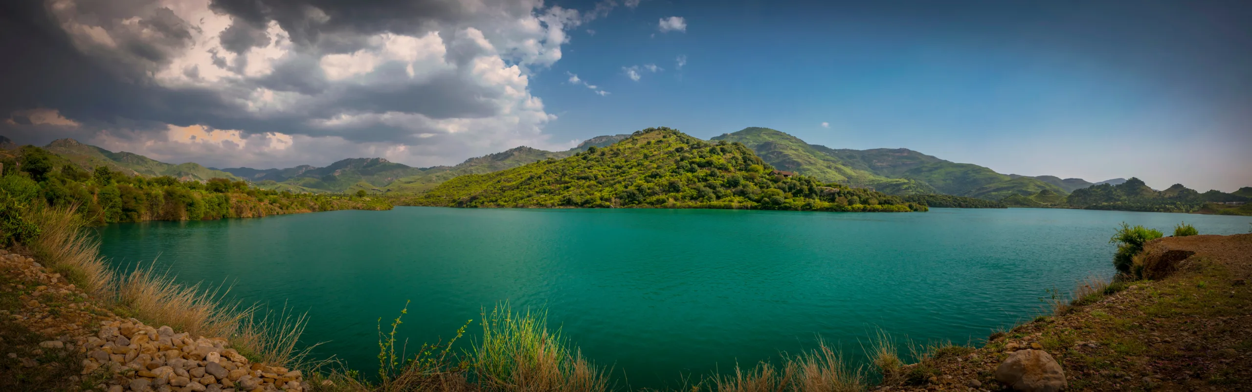Taxila Tour - One day taxila and khanpur dam tour for families and kidsTaxila Tour - One day taxila and khanpur dam tour for families and kids