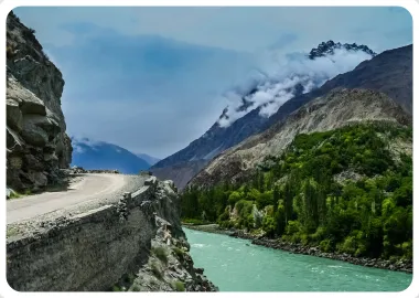 Chitral tours -Top pakistan tour packages by pakistan tour and travel - Pakistan tours at the cheap and affordable rates - book your tour now