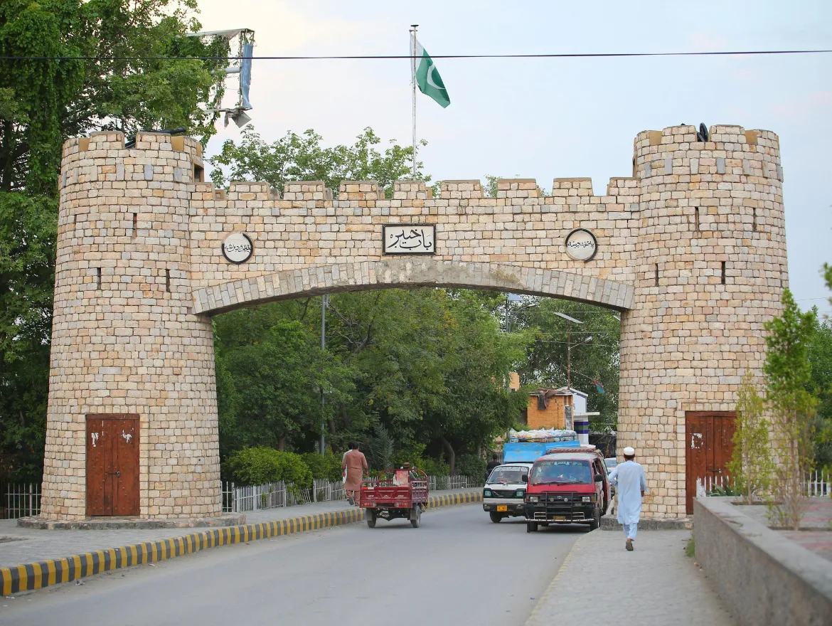 Peshawar City travel guide: Gateway to History, Culture & Adventure - pakistan tour and travel preshawar presents best tour to all cities of pakistan - book now