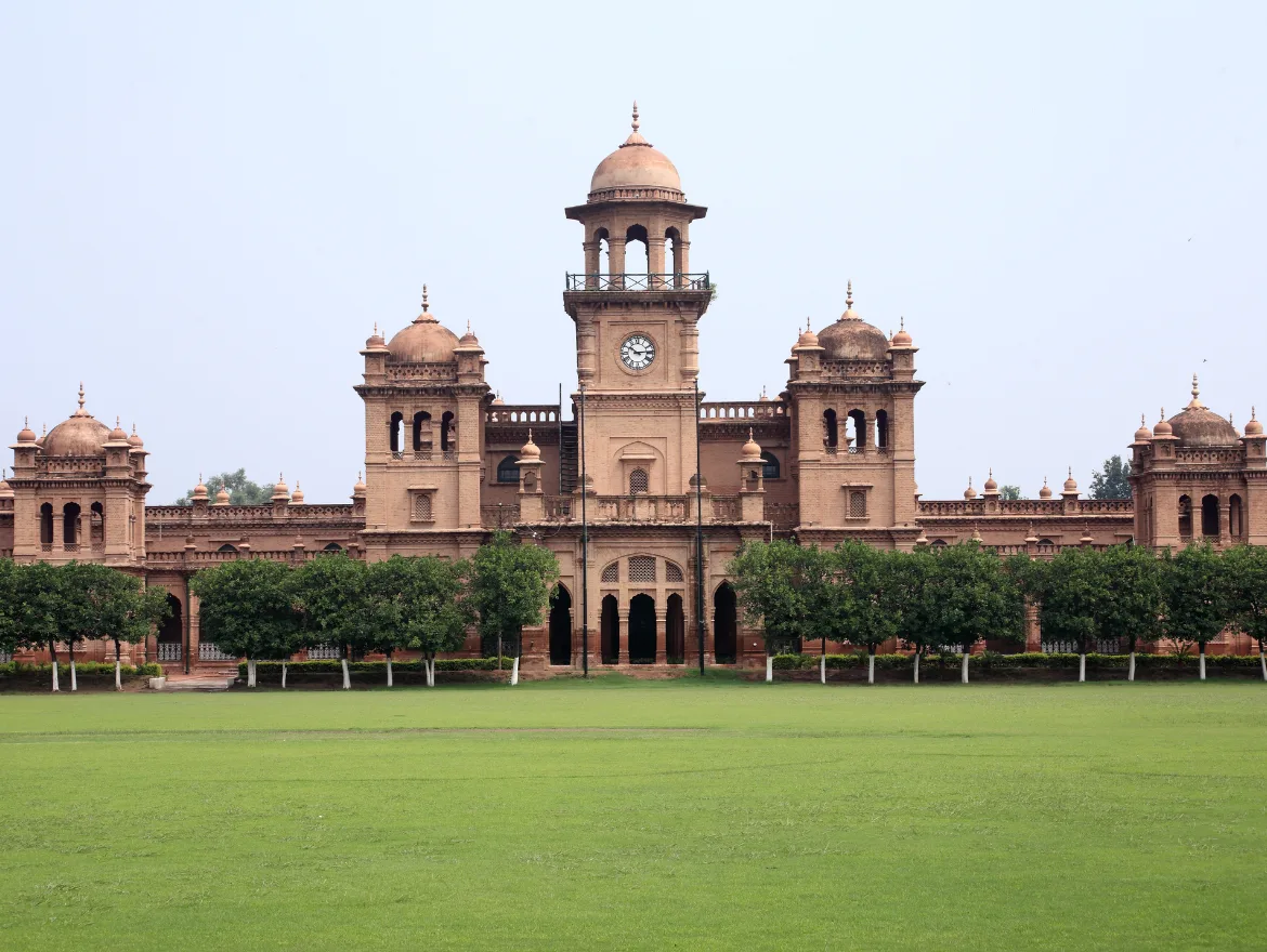 Peshawar City travel guide: Gateway to History, Culture & Adventure - pakistan tour and travel preshawar presents best tour to all cities of pakistan - book now
