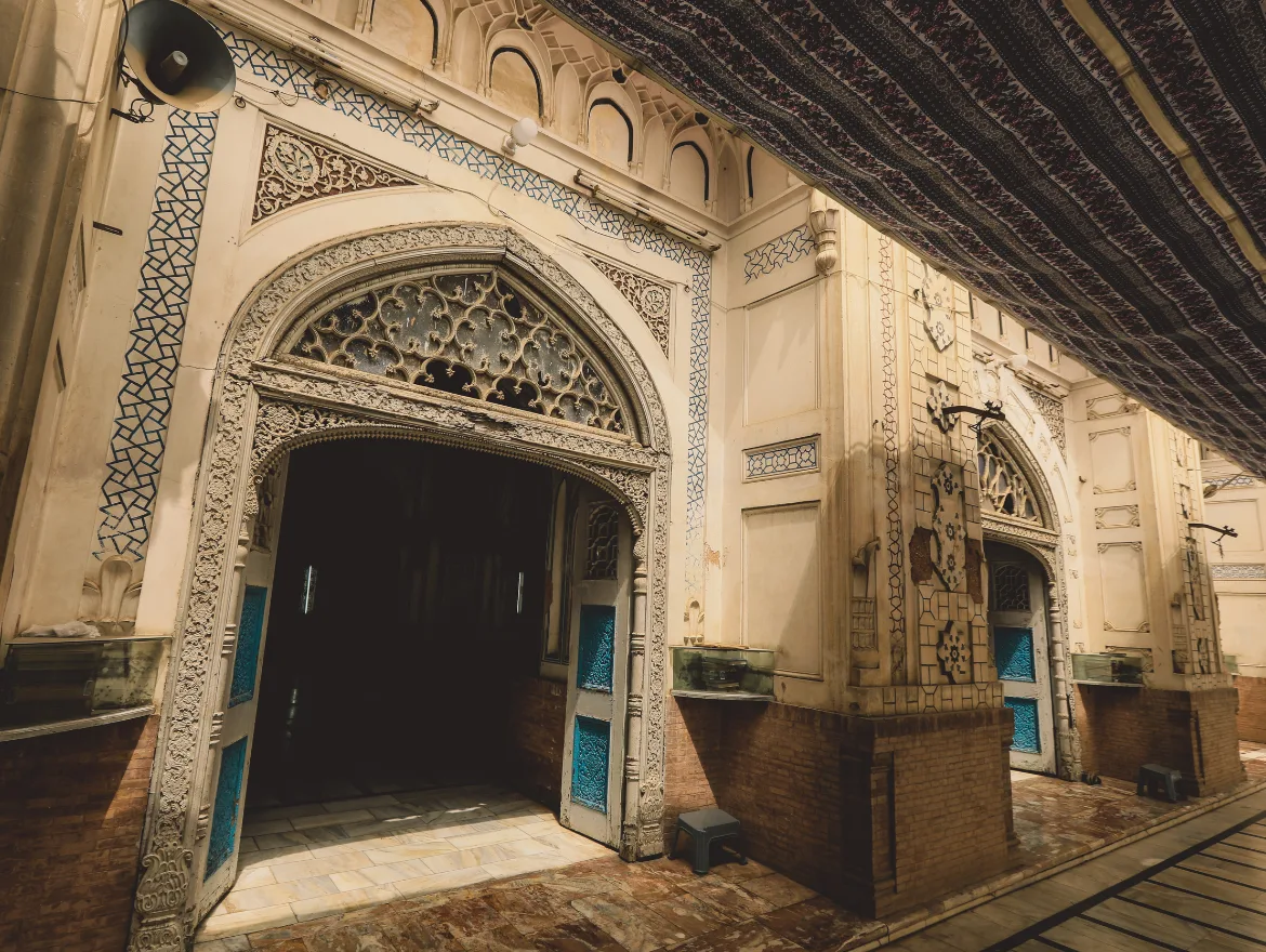 Peshawar City travel guide: Gateway to History, Culture & Adventure - pakistan tour and travel preshawar presents best tour to all cities of pakistan - book now