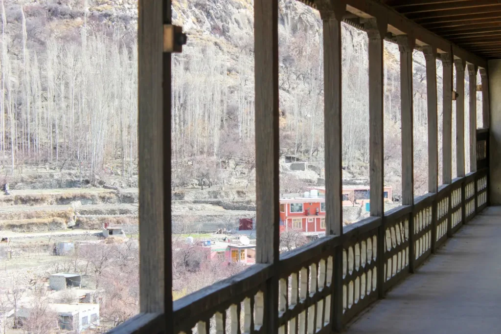 Alti Fort - Hunza tourist Attraction - Best hunza tourist spot cover in hunza tour