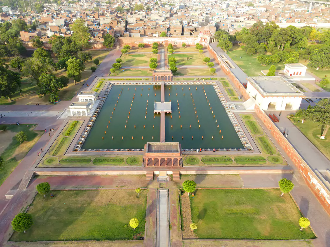Shalimar Gardens Lahore: beautiful three-tiered Mughal architecture gardens with flowing fountains on our guided Lahore city tours